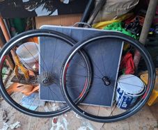 Giant PR2 SL Wheelset - rim brakes