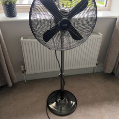 LOGIK L16PFGM17 16" Pedestal Fan - Gun Metal