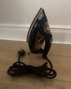 Steam Iron