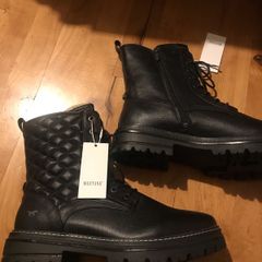 Mustang Black Quilted Ankle Boots 44EU brand new