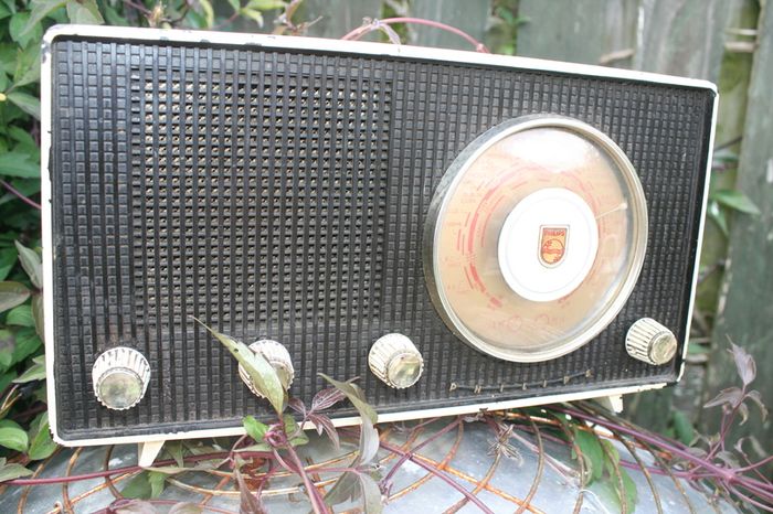 Vintage Filips Radio