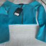 top Bnwt misguided top size 8  cropped top off shoulder Image 3