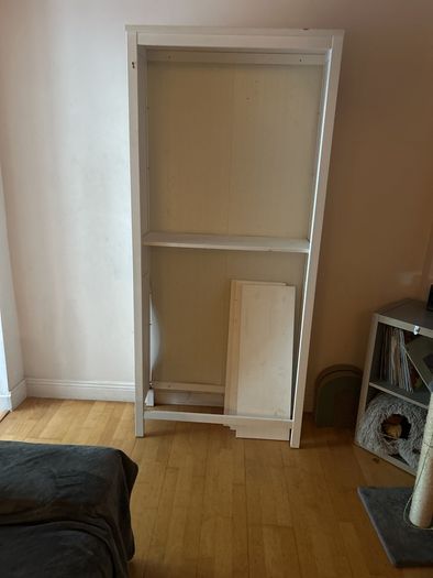 free bookshelf