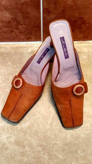 Spanish leather slip-on shoes