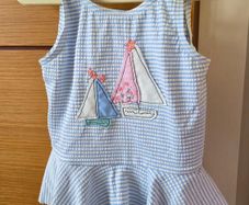 Girls swimsuit size 3-4 years