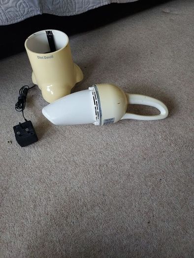 Retro compaxt vacuum
