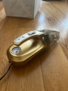 car vacuum cleaner