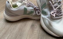 veja impala trainers