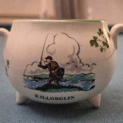 Vintage Carrigaline trinket dish