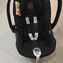Cybex Cloud Z i-Size Infant Car Seat (0-24 Months) - Black