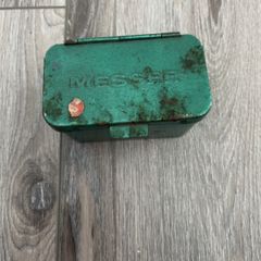 Vintage  Messer Tin Box