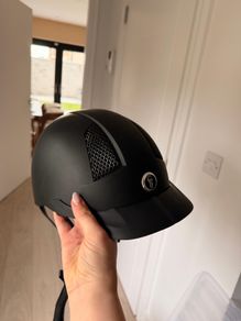 Gatehouse adjustable helmet medium 55-58cm