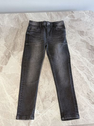 Pre Owned Boys 4-Piece Casual Clothing Bundle