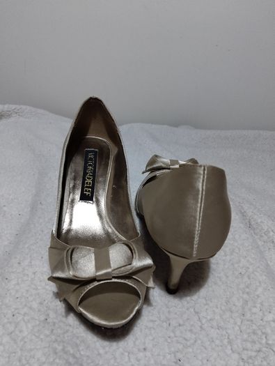 Stunning Victoria Delef Occasion Shoes