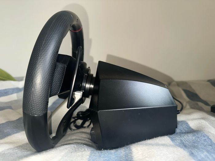 HORI Racing Wheel Apex for PS5, PS4 and PC - Very Good Con.