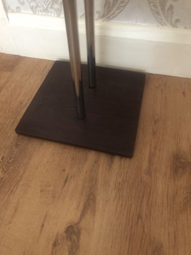 Suit Stand