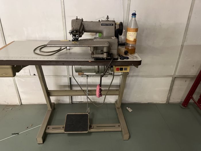 sewing machine