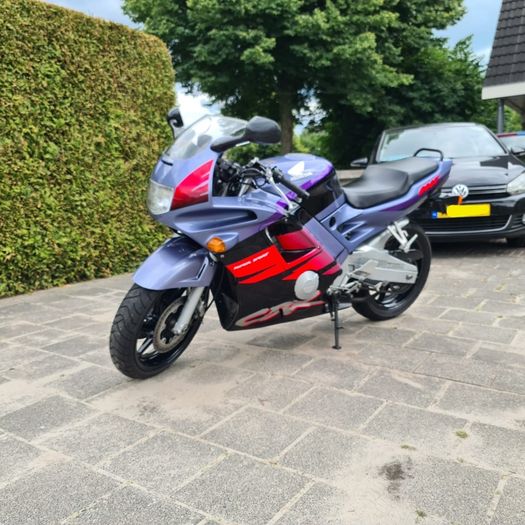 1995 Honda CBR 600 f2