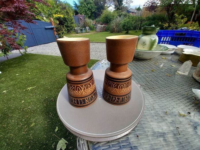 Pair of Kernat Ltd Israel vases, rare, no damage, D18