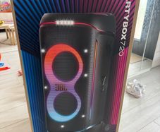 JBL PartyBox 720 Speaker New with JBL Warranty not yet started