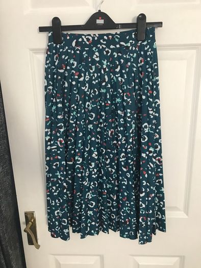 m and s skirt