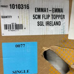 Emma flip topper