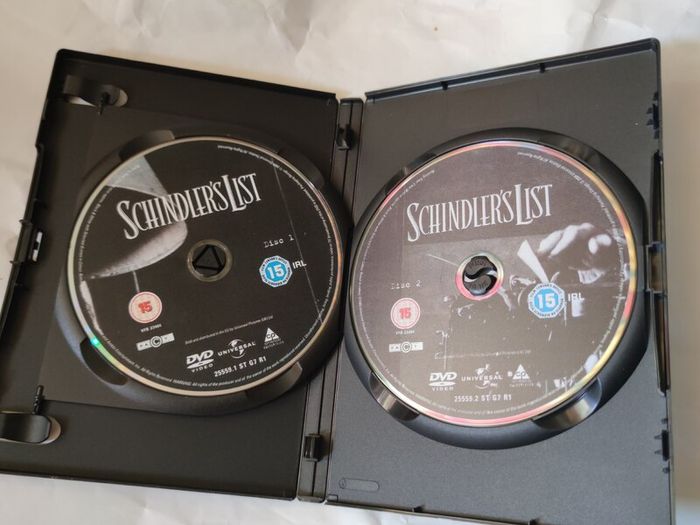 Schindler's List 2 disc Dvd