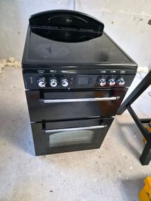 Free standing oven