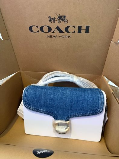 coach tabby