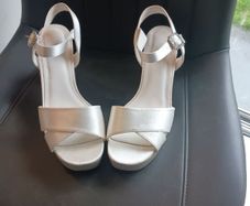 Ladies wedding shoes