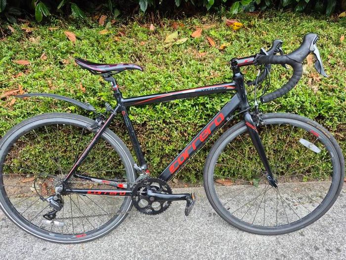 Carrera racing bike