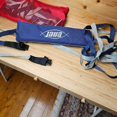 Roof pads for surfboard