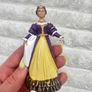 2002 Papo Medieval Attire Queen Approx. 9 cm. Damaged Nose Used Please see photos Image 9
