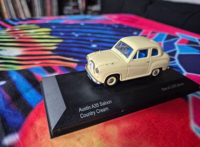 Corgi Vanguards 1:43 scale Austin A35 Saloon