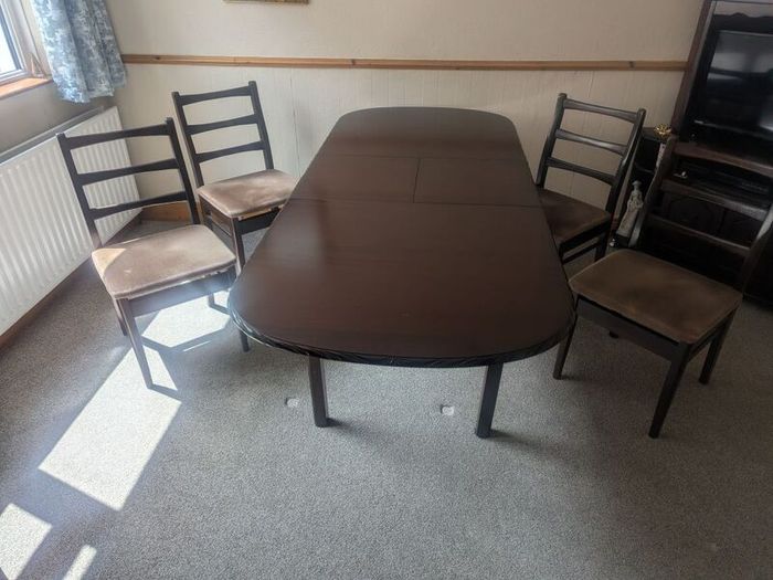 table and chairs