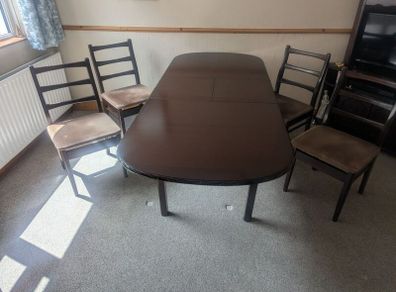 table and chairs