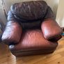 3-1-1 leather suite couch Image 4