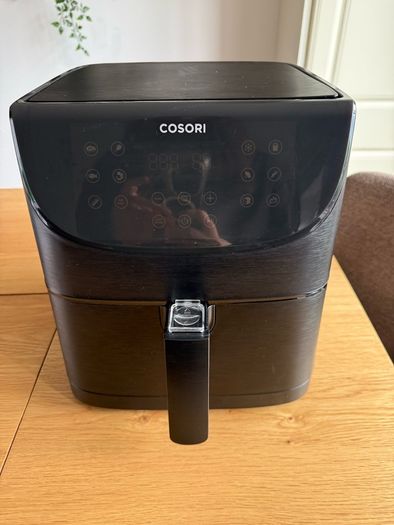 COSORI 5.5L Smart Air Fryer with app control