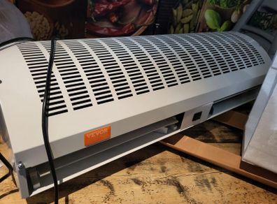 Curtain heater