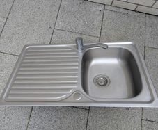 Kitchen sink