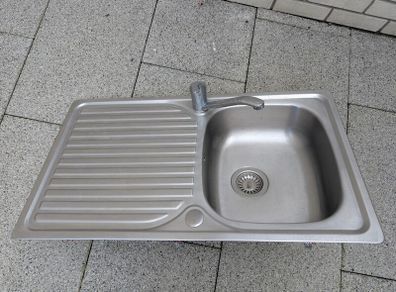 Kitchen sink