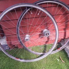 Clasic road bike wheels