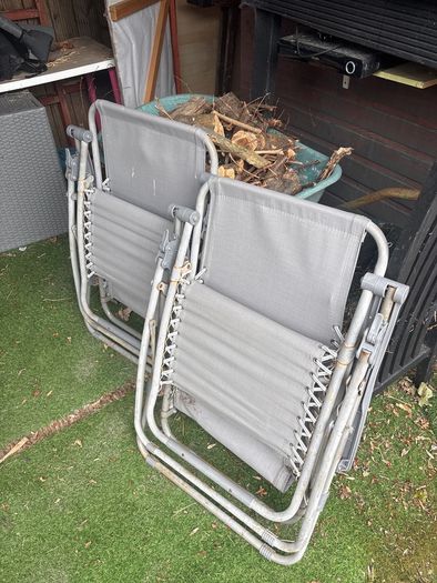 garden chairs