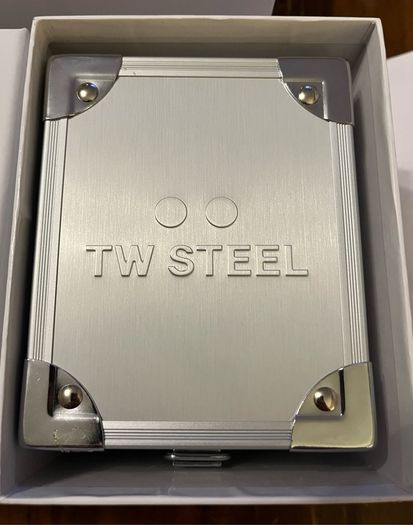 TW Steel Fast Lane Damon Hill Edition TW1018