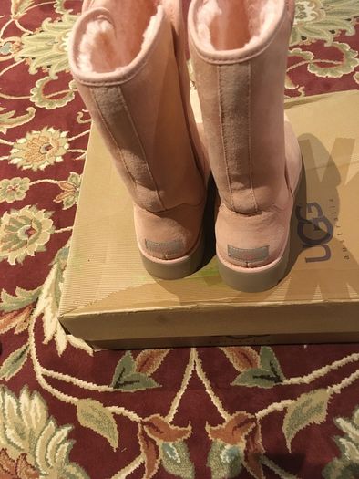 Genuine UGG Boots size EU-40, UK-7