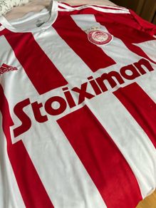 FC Olympiacos Football Shirt Size Medium