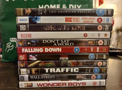 Michael Douglas Dvd Collection Bundle Falling Down Basic Instinct Wall Street Fatal Attraction