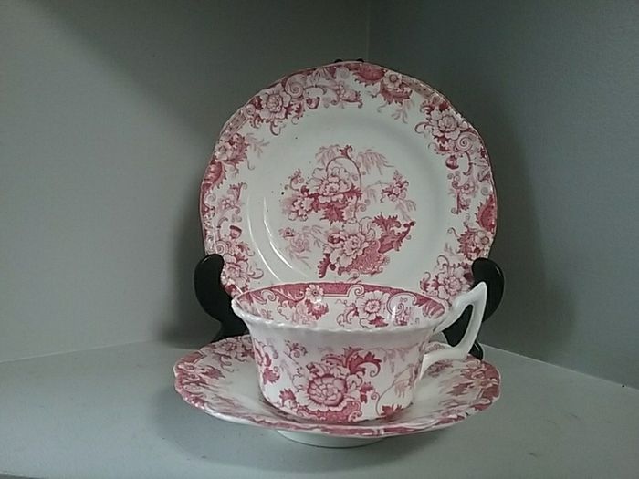 Coalport Trio