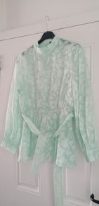 Sheer top elasticated waistband suit 12/14