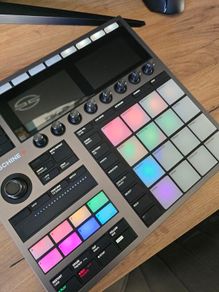 Maschine Plus